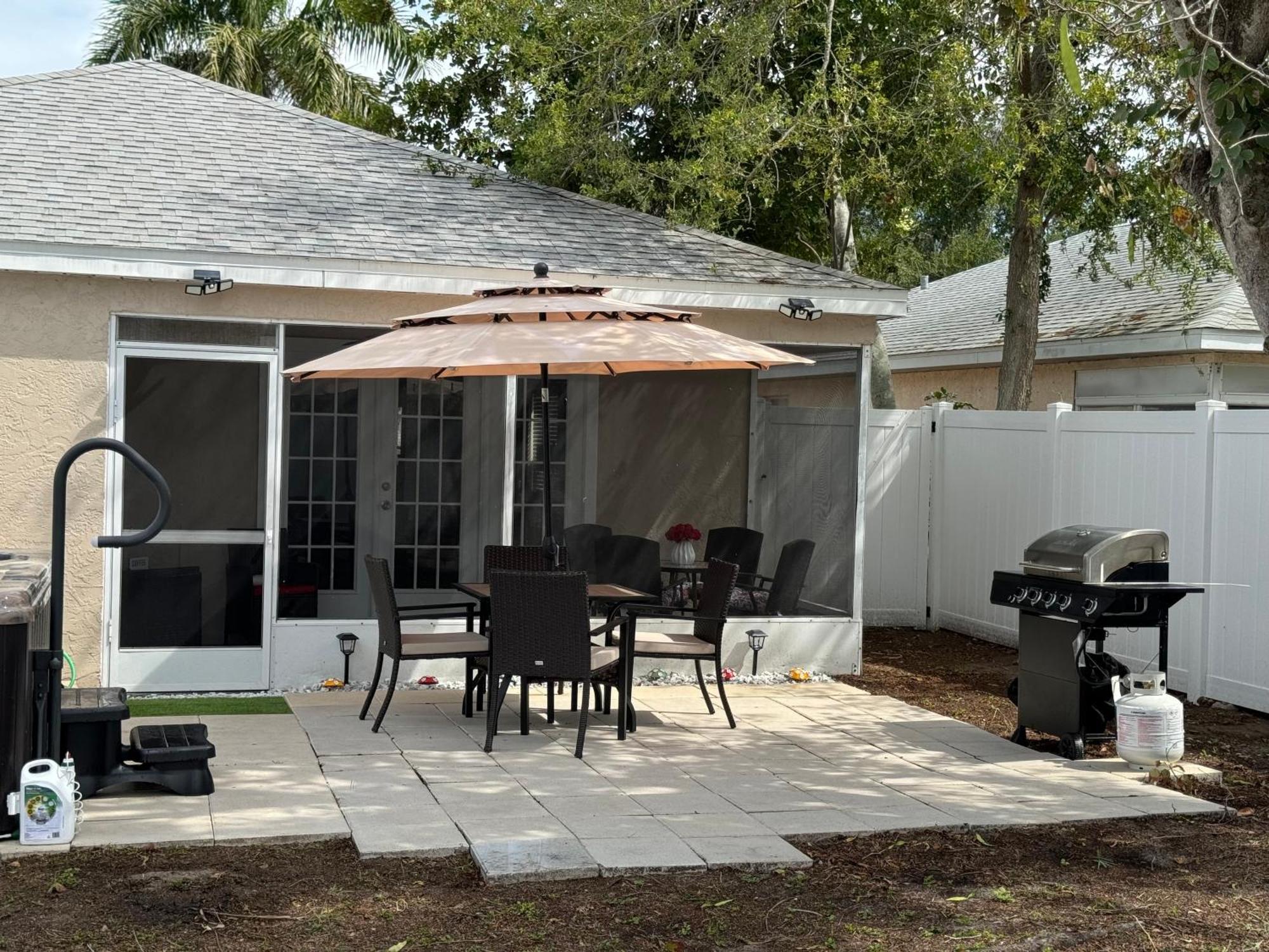 Vera'S Vacation Bradenton Exterior photo
